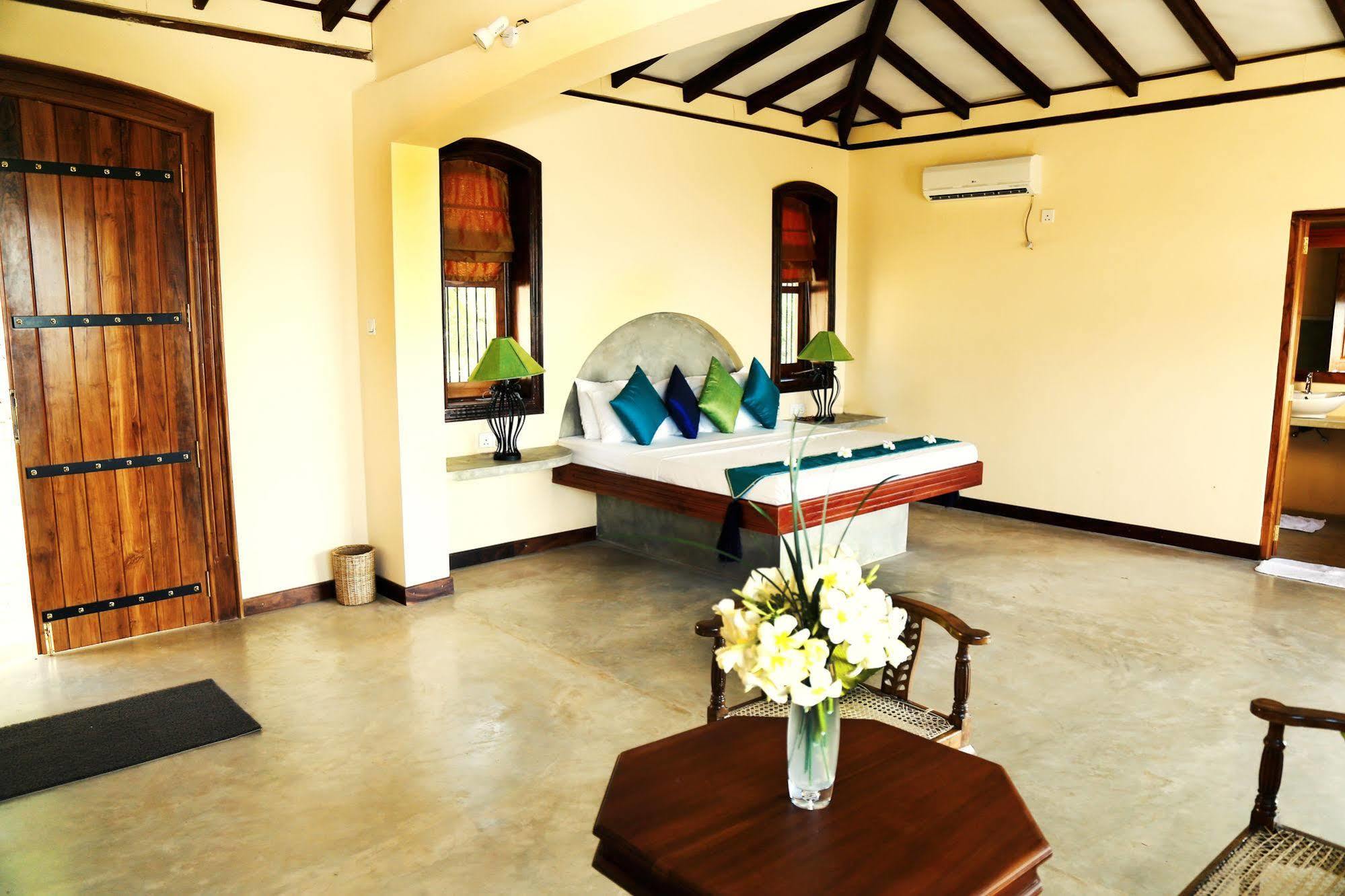 Villa Shenandoah Канди Экстерьер фото